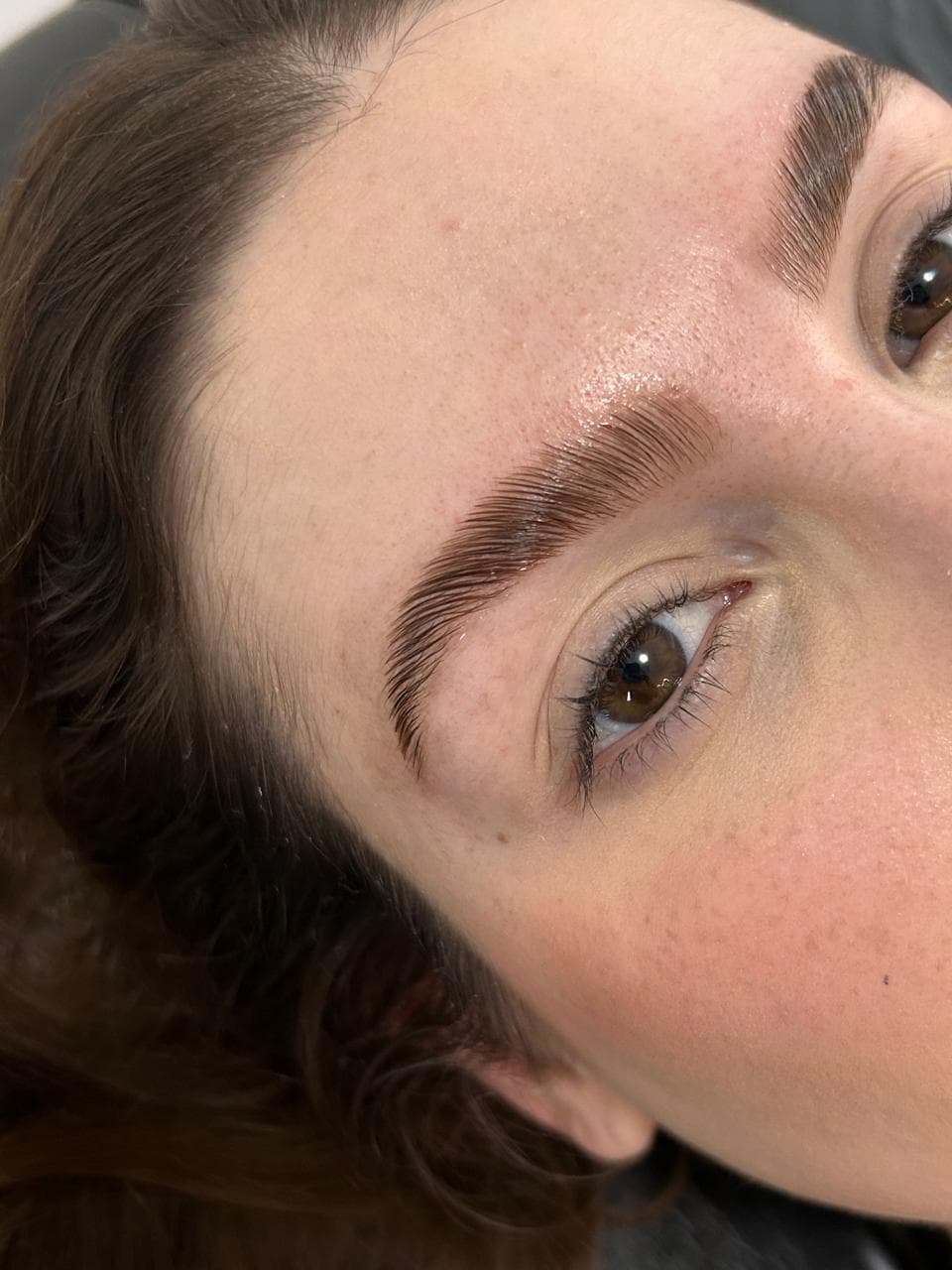 Depois de Brow Lamination